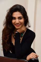 Sonakshi Singh Hot Pics